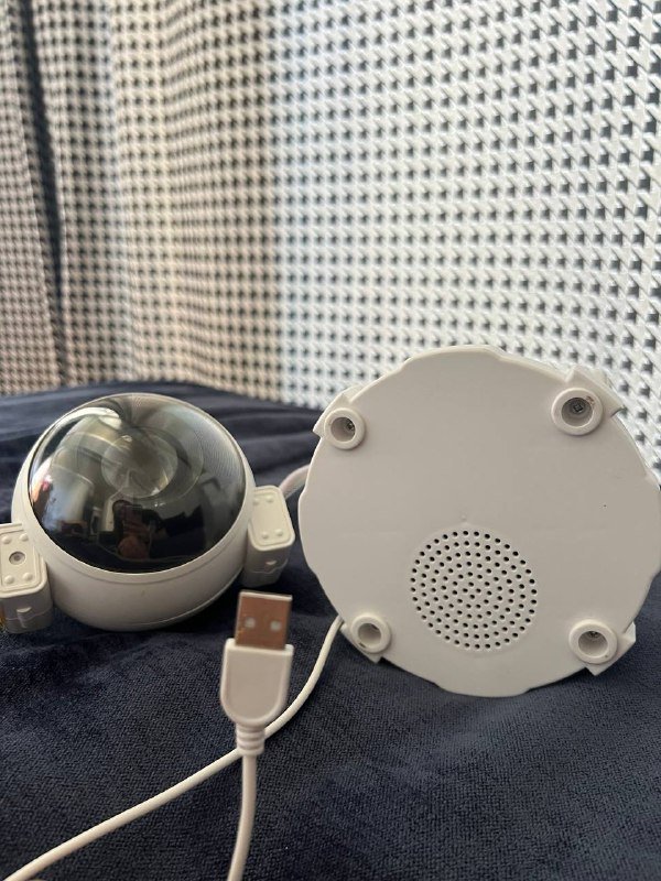 Светодиодный космонавт Bluetooth колонка 3