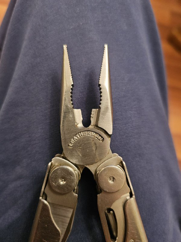 Мультитул LEATHERMAN WAVE 5