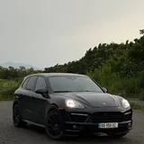 PORSCHE CAYENNE TURBO S 2