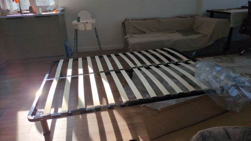 Каркас кровати 140 на 190