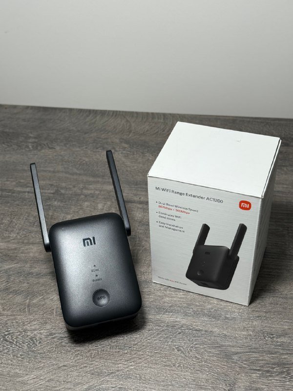 Веб-камера, клавиатура с мышью, LED лампа, микрофоны, ОЗУ, монитор, адаптер, селфи-лампа, смартфон, увлажнитель, усилитель Wi-Fi, чехол, штатив, патрон для лампы 3