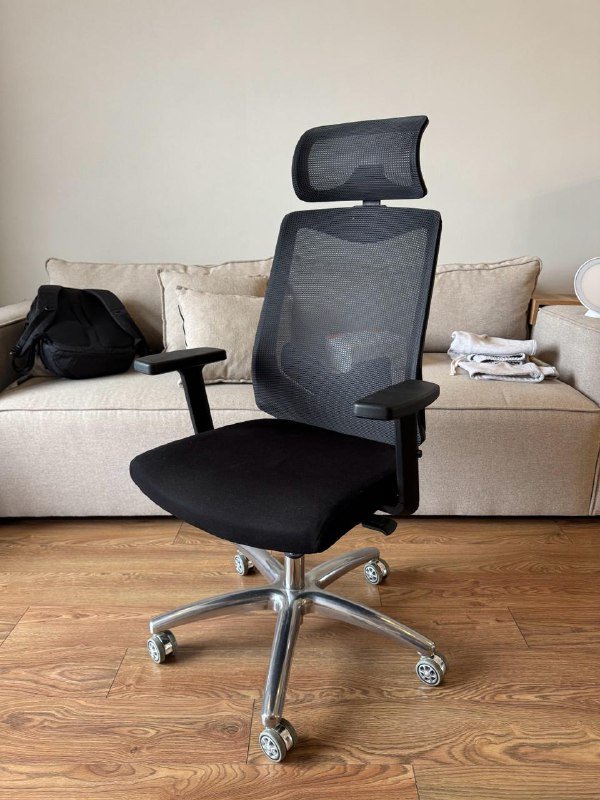 Рабочее компьютерное кресло