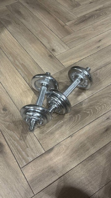 Гантели по 4,5 кг