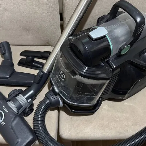 Пылесос Electrolux ESPC7