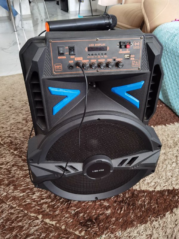 Осушитель TROTEC TTK 64 HEPA, Электро духовка FRANKO FCO-1193, Блендер Kenwood BLP41, Масляный радиатор GORENJE OR2000E, Фритюрница Franko FDF-1133, Переносная колонка, IQOS DUO, Искусственная елка, Громкоговоритель, Стулья и стол 6
