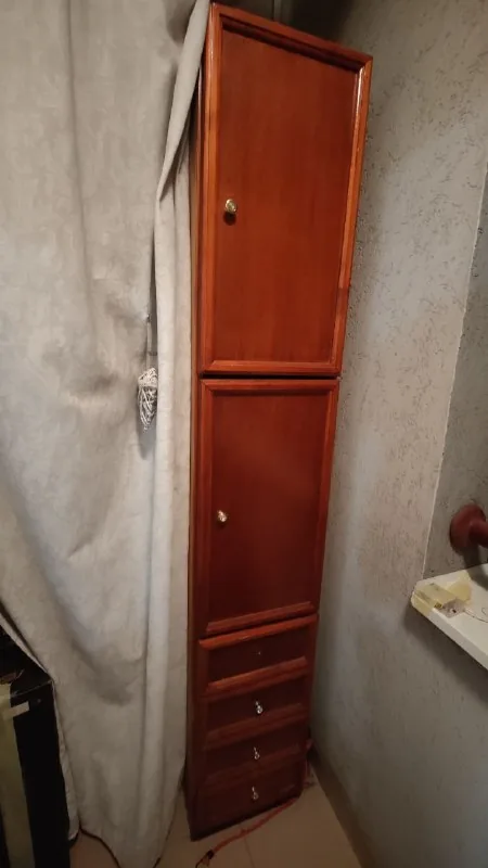 ТВ, робот-пылесос 1