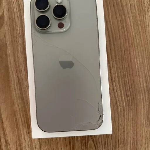 iPhone 16 Pro