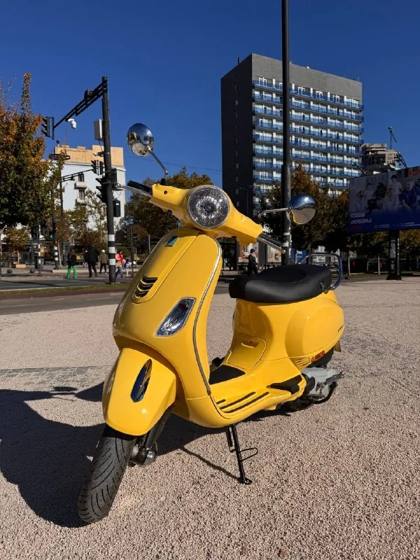 Vespa VXL 150 скутер 1