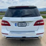 Mercedes-Benz ML 350 2