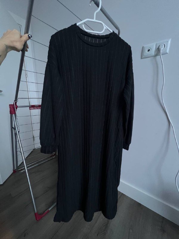 Платье новое m/l 2