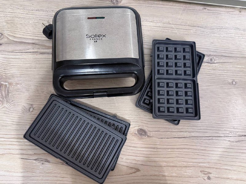 Мультипекарь Sollex с панелями для вафель и сендвичей