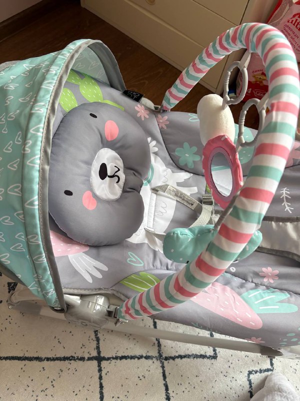 Гамачок-шезлонг с игрушками и музыкой 2