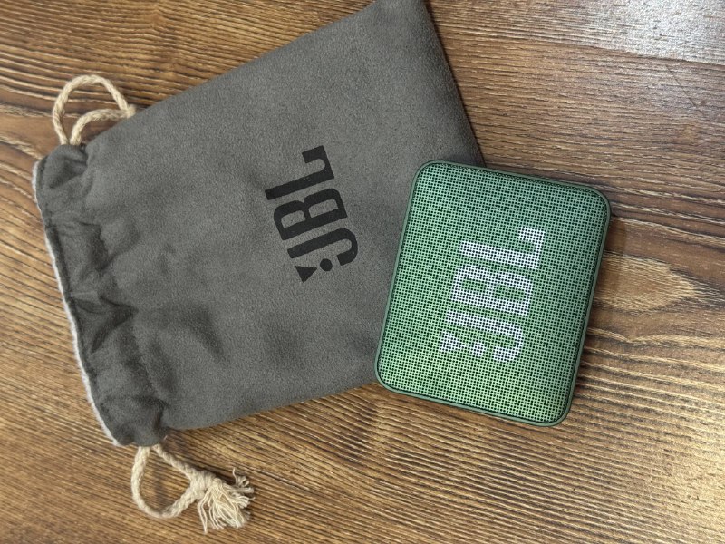 JBL GO 2 колонка, пыльник, кабель зарядки