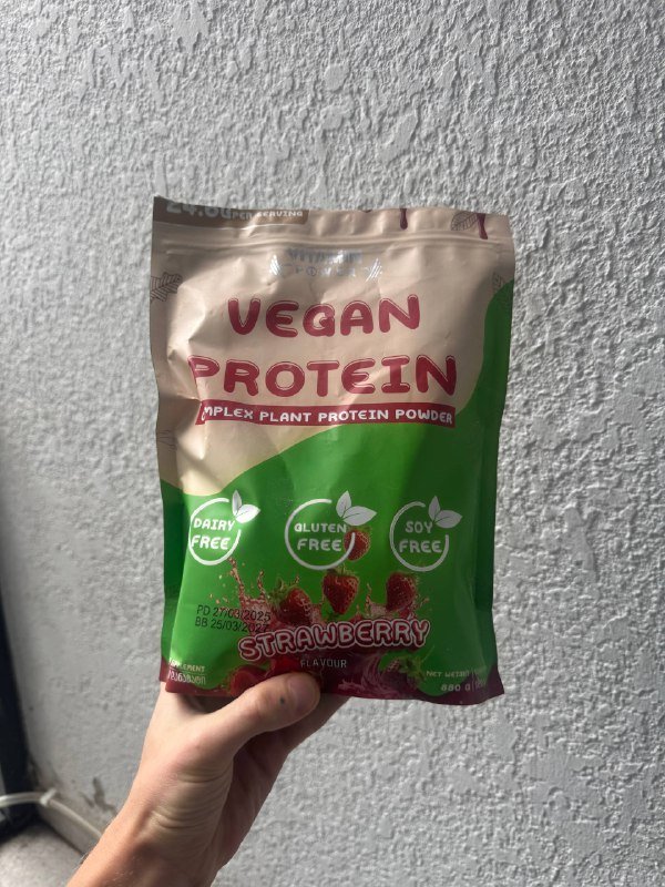 Шейкер и vegan protein 2