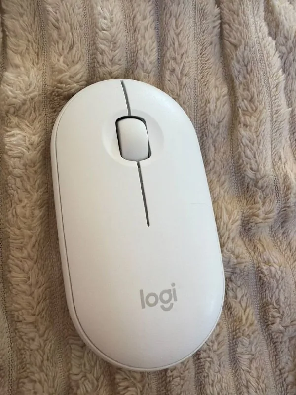 Bluetooth мышка Logitech Pebble M350 1
