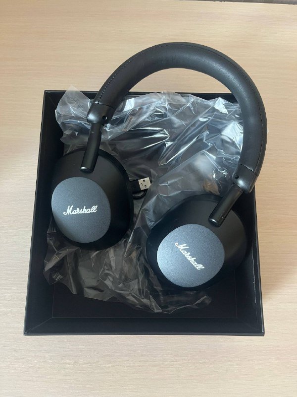 Наушники Marshall Bluetooth 5