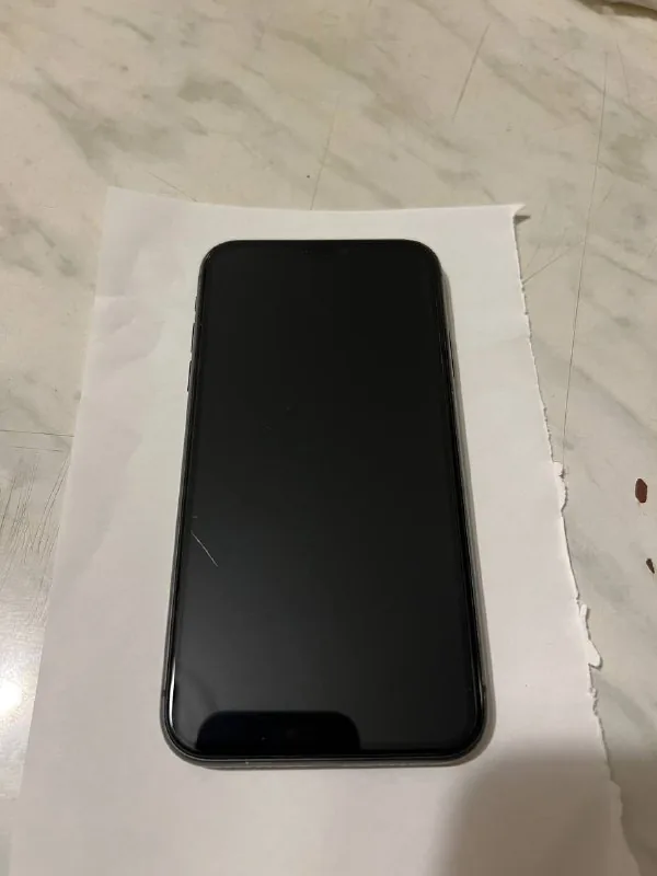iPhone 11 128 GB 1