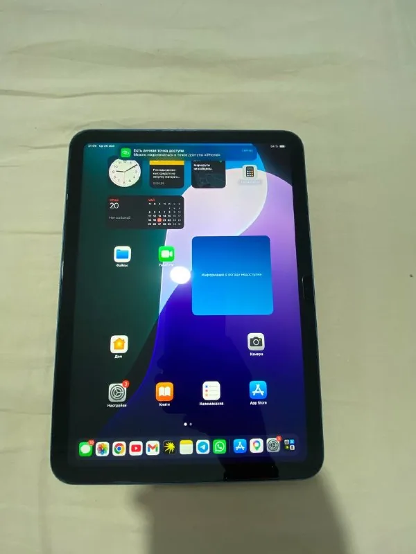 iPad 10 поколения 64GB, чехол, защитное стекло 1