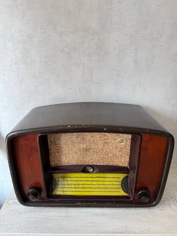 Ретро радио приёмник Балтика 1951 года 2