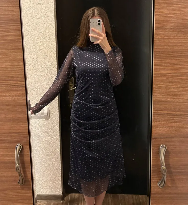 Платье в горошек