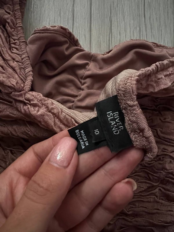 Платье prettylittlething, платье river island 4