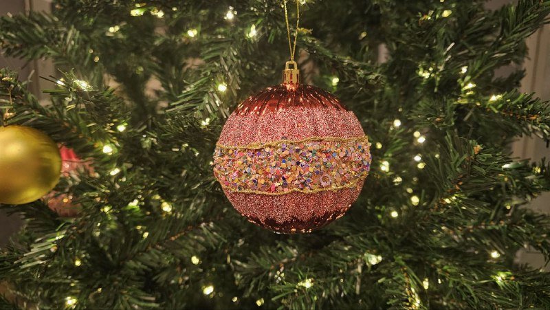 Большие яркие новогодние шары Deco комплект из 24 штук