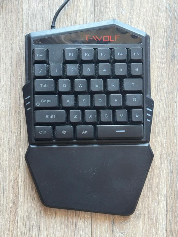 Игровая клавиатура половинка keypad
