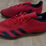 Футбольные бутсы Adidas Predator 1