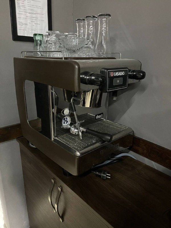 кофемашина Elektra Maxi, кофемашина Casadio, кофемолка Cunill, аппарат для кофе на песке, аппарат для милкшейков, аппарат для бельгийских вафель 2