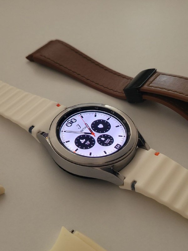 Смарт часы Samsung Galaxy Watch 4 Classic, ремешки 4