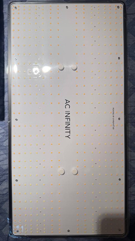 LED лампа AC Infinity Ionboard S24 200w и AC infinity Controller 69 Pro 3