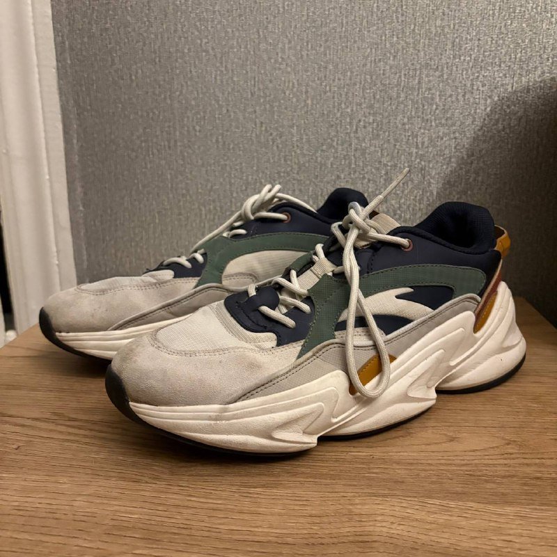 кроссовки 44 размер