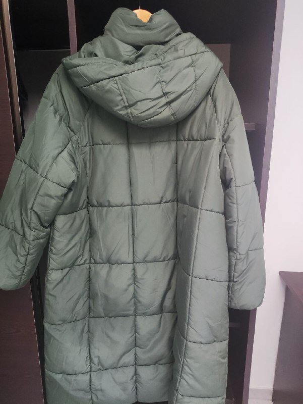Женская куртка болотного цвета, размер L 3