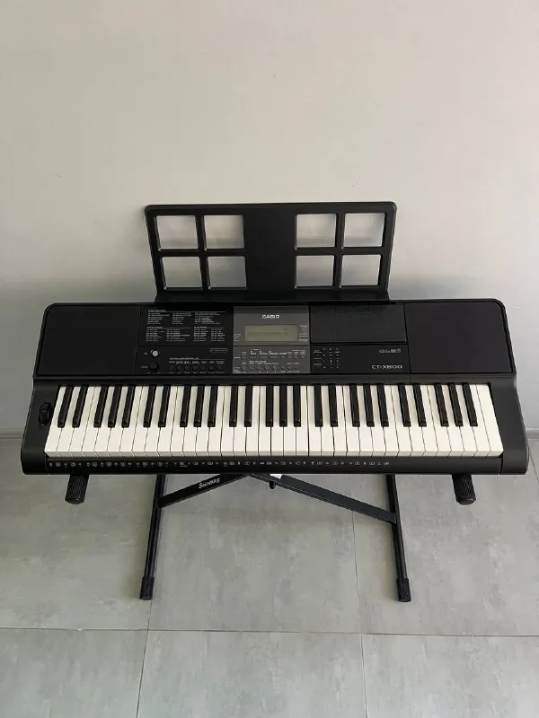 Casio CT-X800 электронное пианино, стойка 1