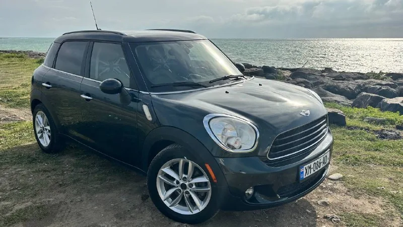 Mini Countryman 2011 1