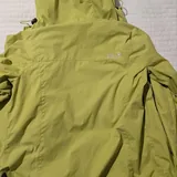 Женская куртка Jack Wolfskin 2