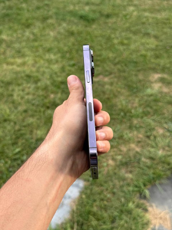 iPhone 14 Pro Max 2