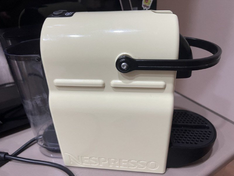 Капсульная кофемашина Nespresso Inissia Delonghi 4