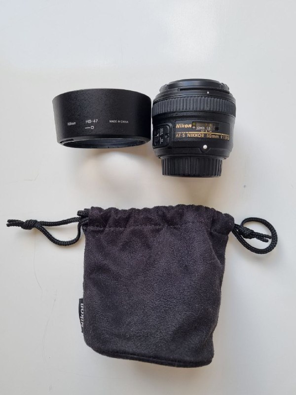 Камера Nikon D3500 kit, объектив Nikon 50 mm f/1.8 G
