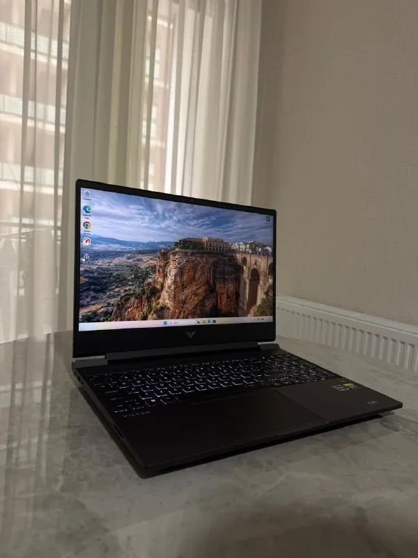 HP Victus ноутбук 1