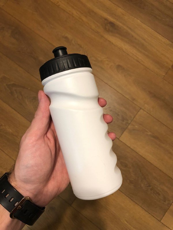 МФР ролл, фитолампа, сумка для ноутбука, телефон ZTE, секатор, бутылка спортивная, книги 6