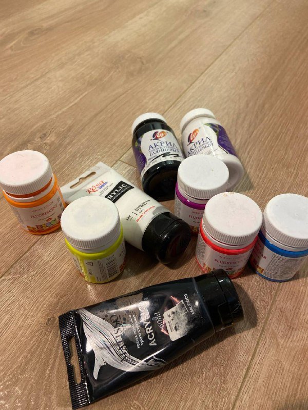 Книга Станислав Лем, платье, акриловые краски 3