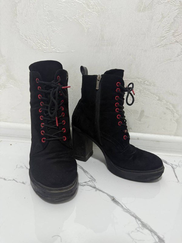 Женские демисезонные ботинки 38 размер
