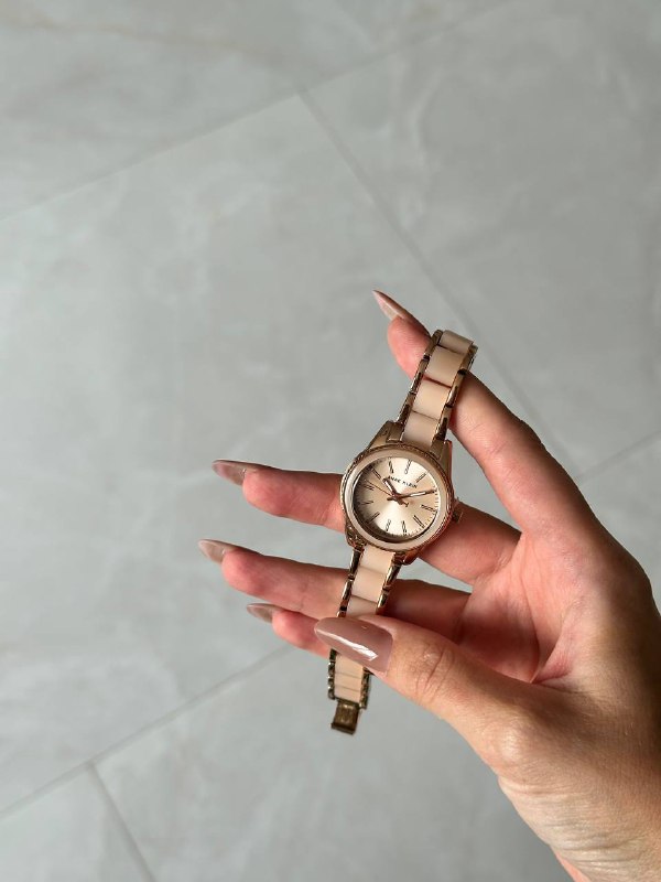 Женские часы Anne Klein 6