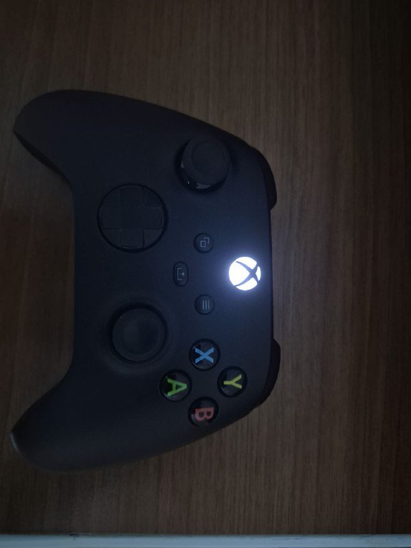 Джойстик хбокс в идеальном состоянии