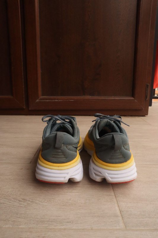 Кроссовки Hoka Bondi 8, US 9.5D 2