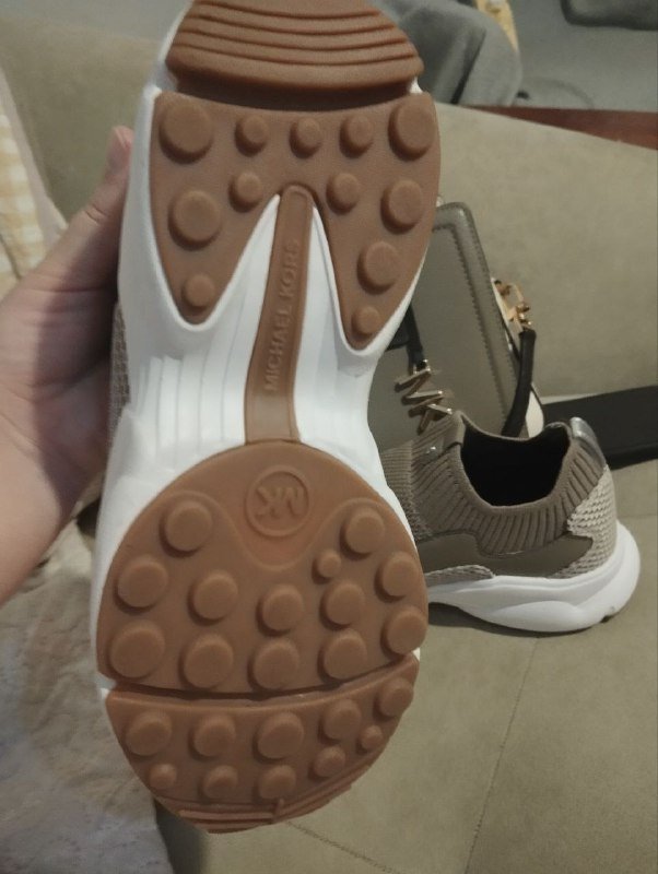 Женские кроссовки Michael Kors с сумкой