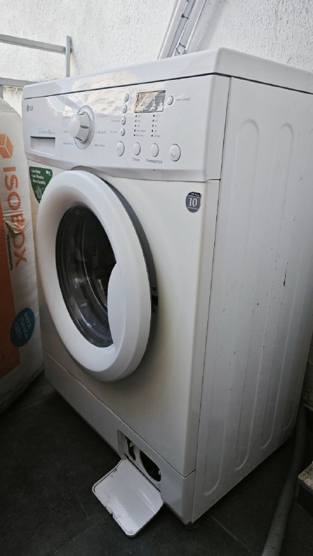 Стиральная машина LG f8068ldp на запчасти