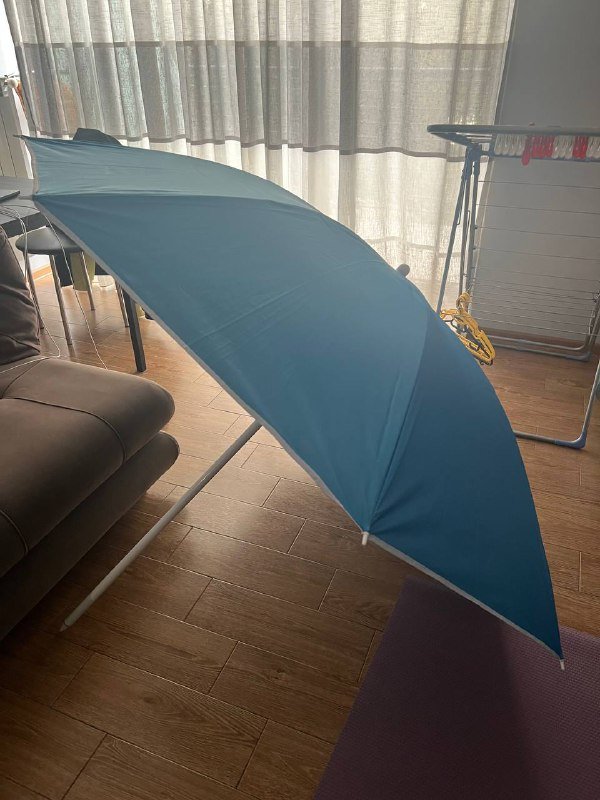 Мужской набор варежки и шарф, боксеры Adidas, умывалка Cerave, крем La Roche Posay, зубные щетки OralB, переноска Skudo, пляжный зонт, ортопедическая подушка Manamo 7