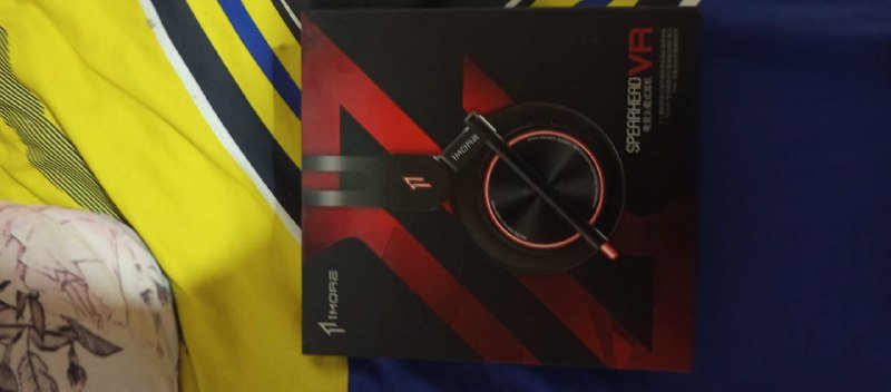 Игровая гарнитура 1MORE Spearhead VRX с красной подсветкой 2